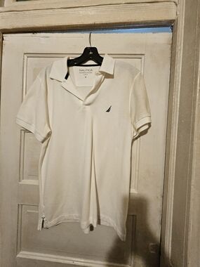 Nautica Men’s Cream Polo with Navy Sail Logo